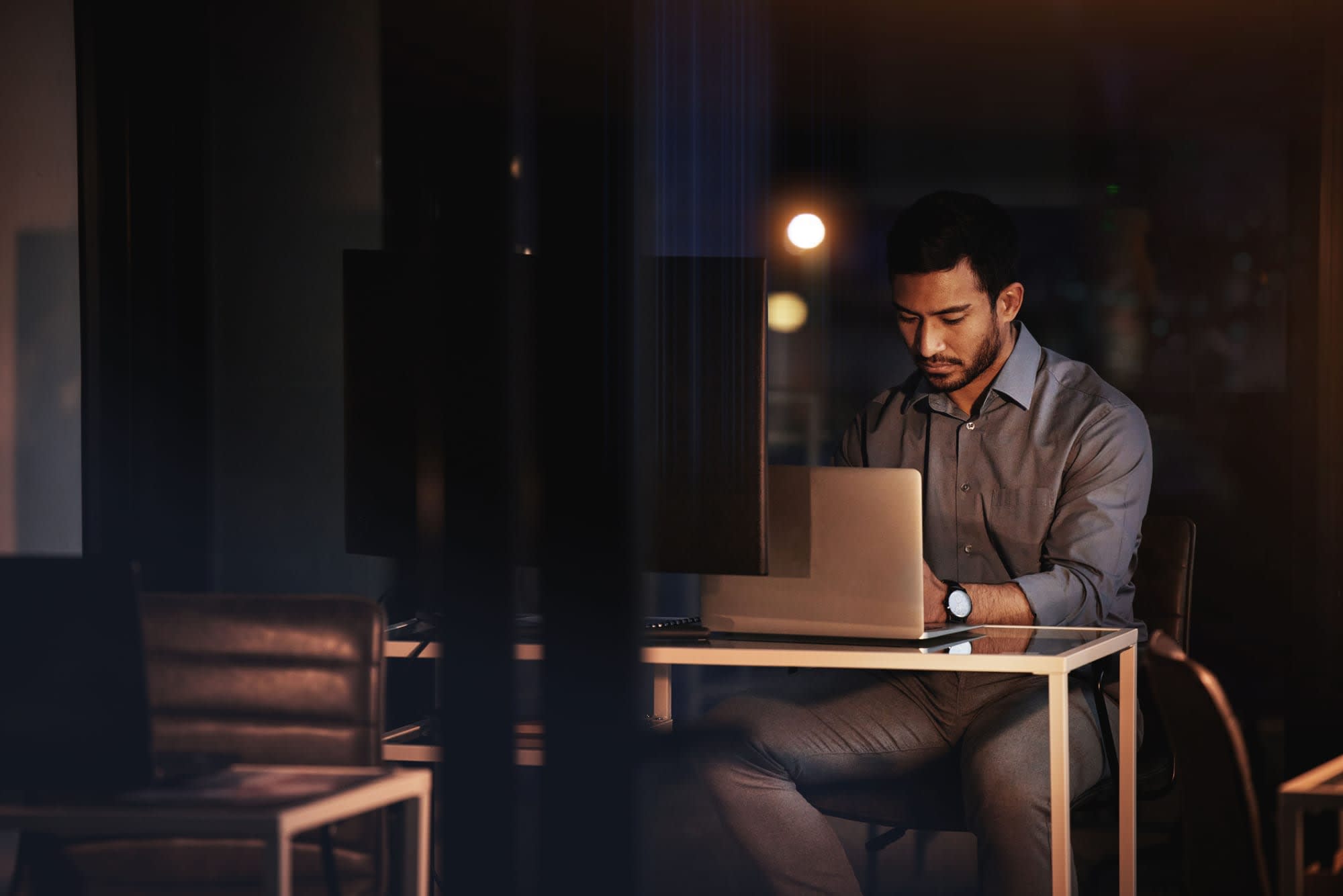 Work in Project Management and Boost Your Salary With an MBA